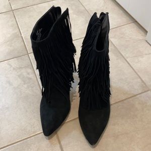 Steve Madden Black fringed boots